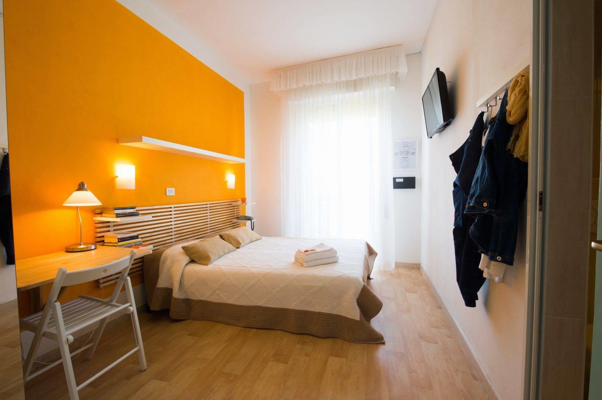 Hotel Venezuela Lido di Jesolo Exterior foto